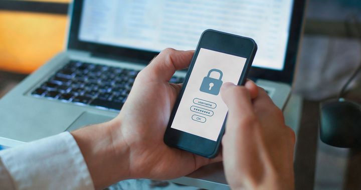 Consejos para prevenir fraudes digitales y telefónicos en 2025 con recomendaciones de Afore SURA